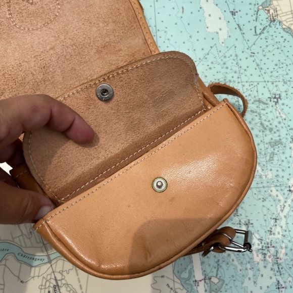 Vintage 70s Georgini Blonde Leather Wedge Purse - Picture 7 of 8